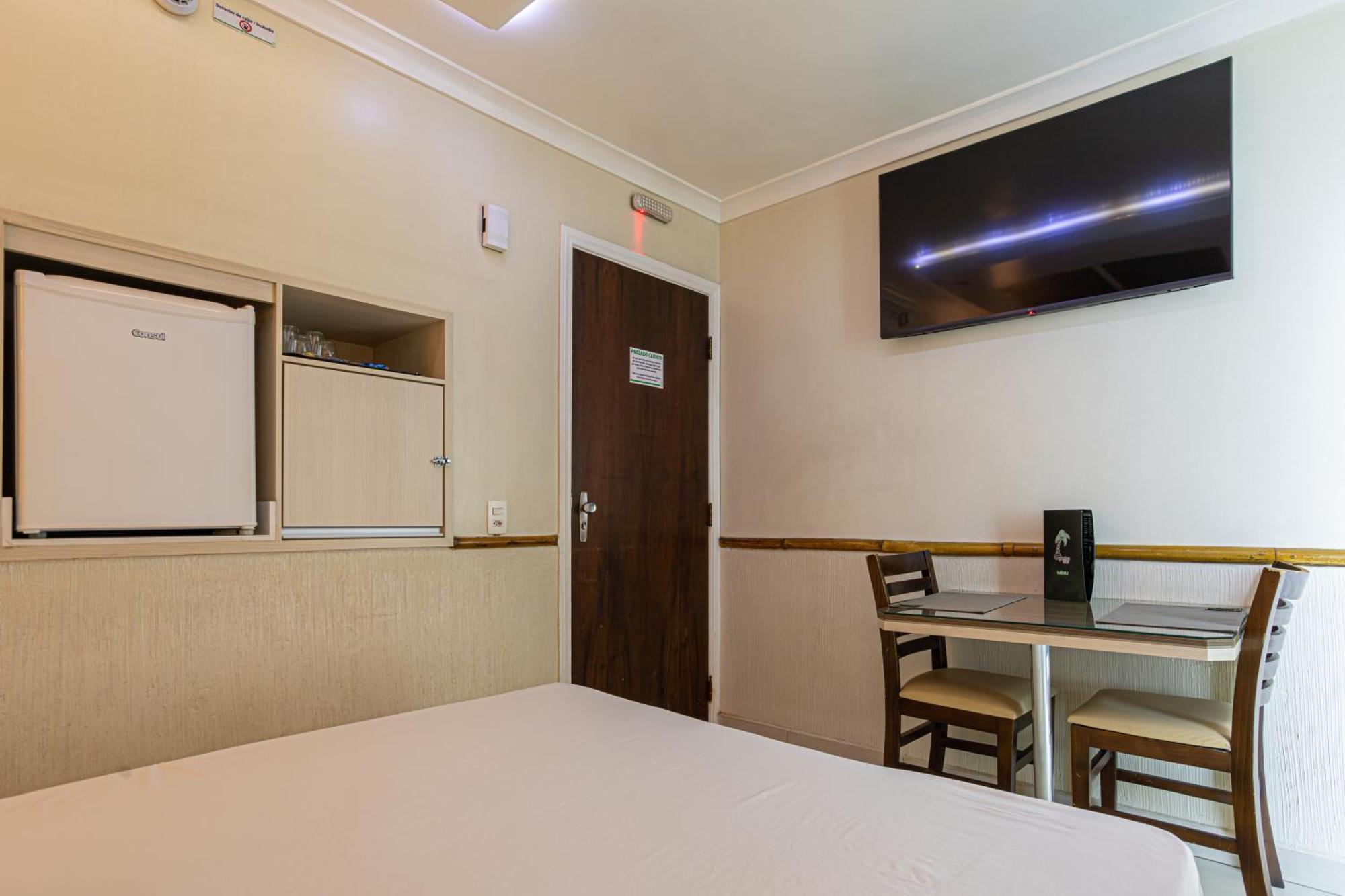 Hotel Coqueiros 6 Carapicuíba Extérieur photo